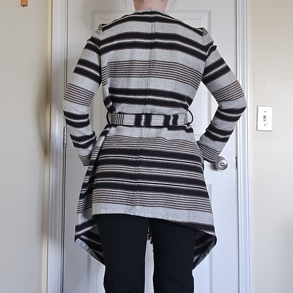 BB Dakota Striped Cardigan Pocho Tie Waist Blanket Jacket Sz Small - Picture 4 of 11